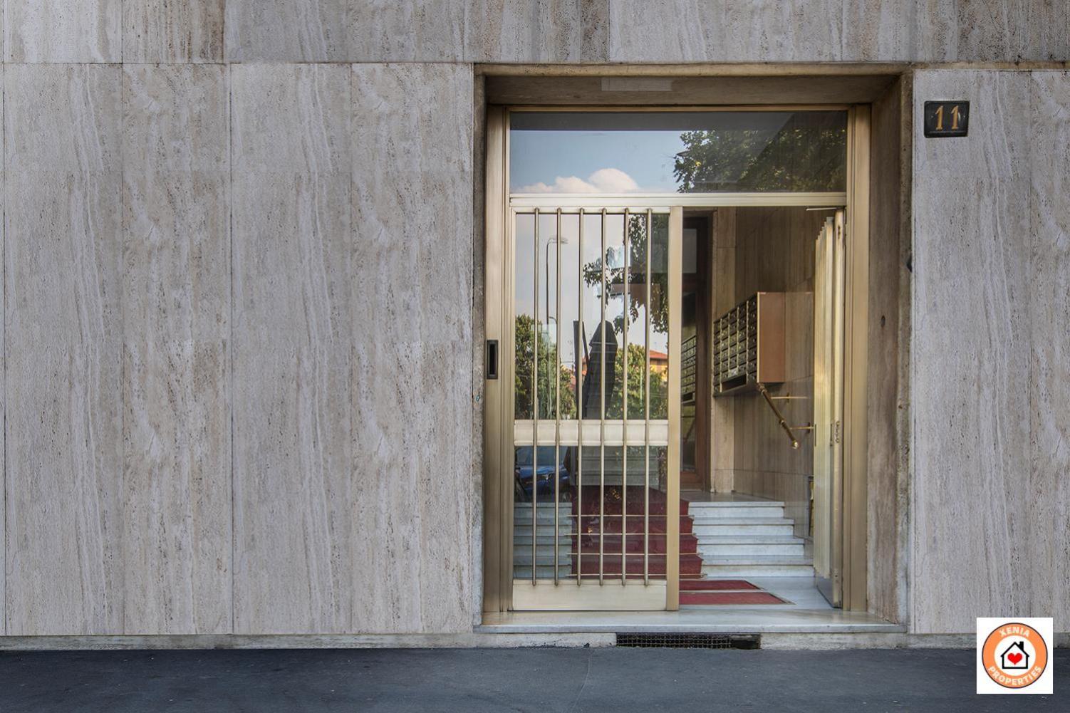 Fiore Milanese - San Siro, Fiera & City Life - Rinnovamento Facciata Palazzo In Corso Eksteriør bilde